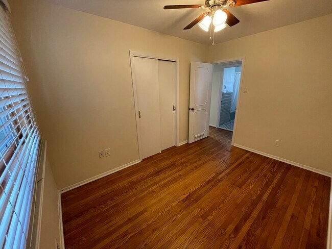 Foto del edificio - 107 Osborne Rd