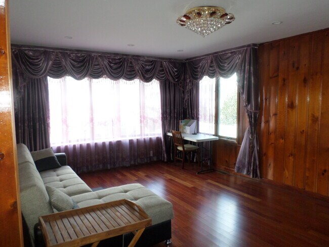 Foto del edificio - 68 1st Ave