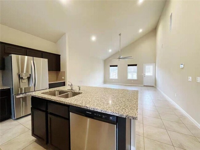 Building Photo - 7016 Branrust Dr