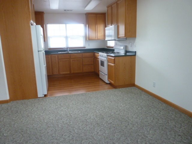 Foto del edificio - 2718 Meadow Creek Way