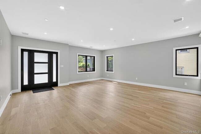 Building Photo - 23 Hudson Ave