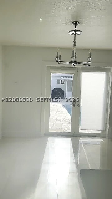 Foto del edificio - 638 SW 5th Pl