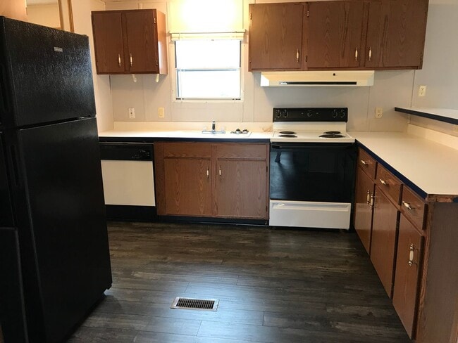 Foto del edificio - 3 Bedroom 2 Bath Home on 2 Acres For Rent!