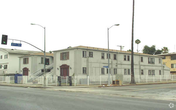 Primary Photo - 100 N Normandie Ave