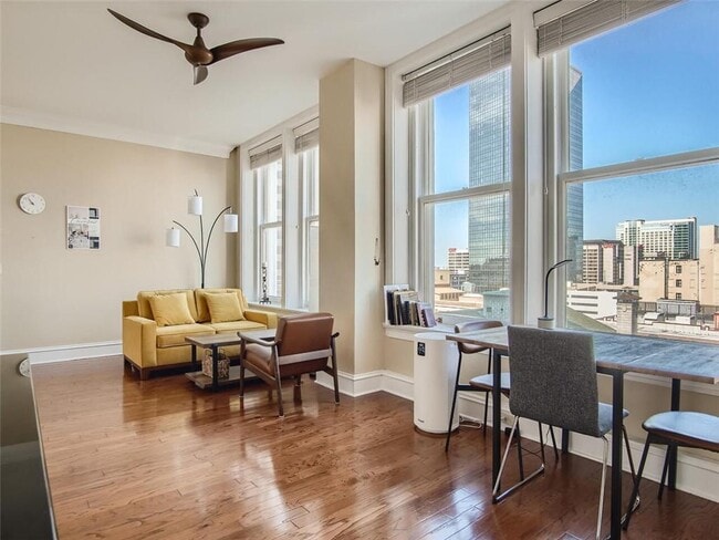 Foto del edificio - 57 Forsyth St NW