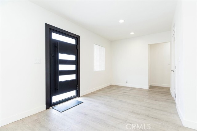 Foto del edificio - 14565 Runnymede St