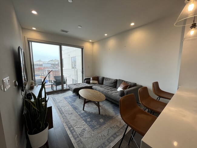 Foto del edificio - 1350 Maryland Ave NE