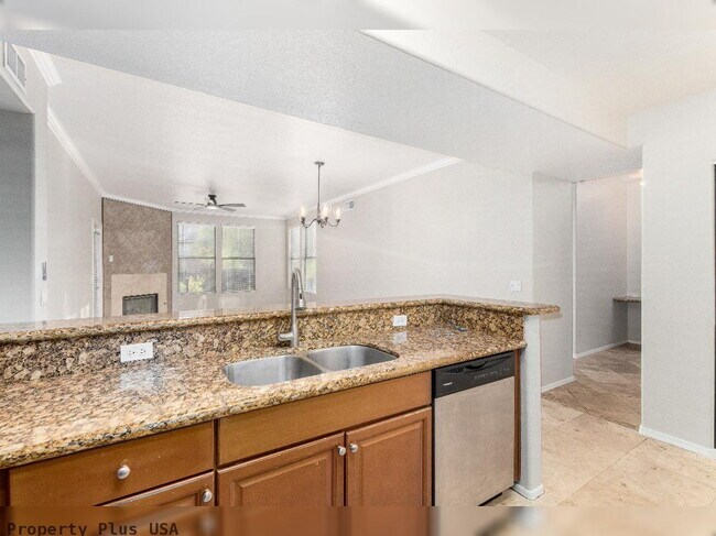 Foto del edificio - "Spacious 2-Bed, 2-Bath Condo Retreat in Scottsdale's Prime Location - 1,146 Sq Ft of Comfort!"