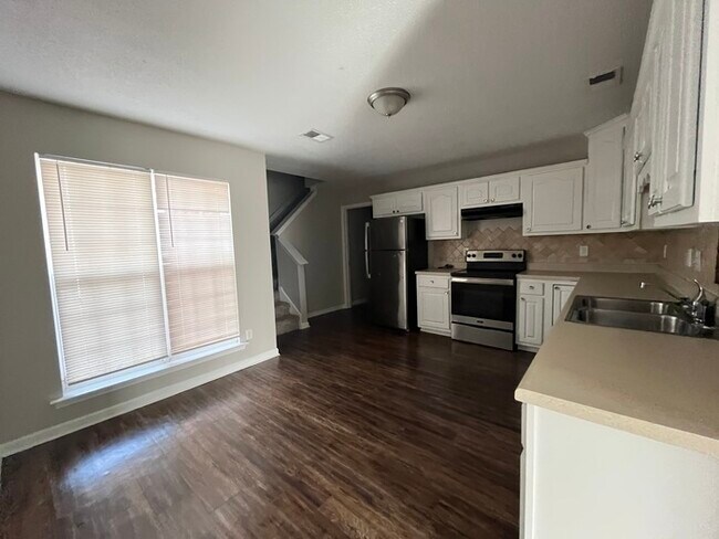 Foto del edificio - 11573 Milton Ridge Cove