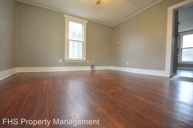 Foto del edificio - 1 br, 1 bath House - 709 W. Scott Street