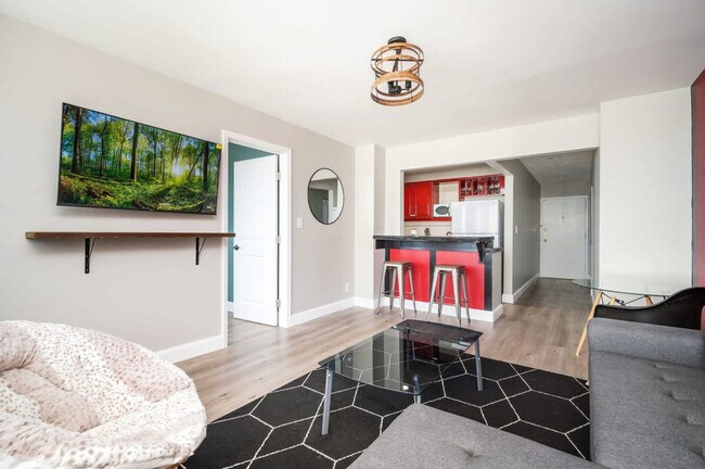 Foto del edificio - 215 Piedmont Ave NE