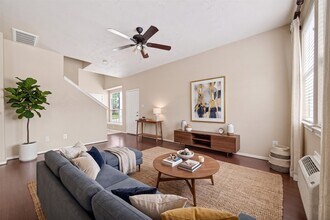 Building Photo - 5626 Claybeck Ln