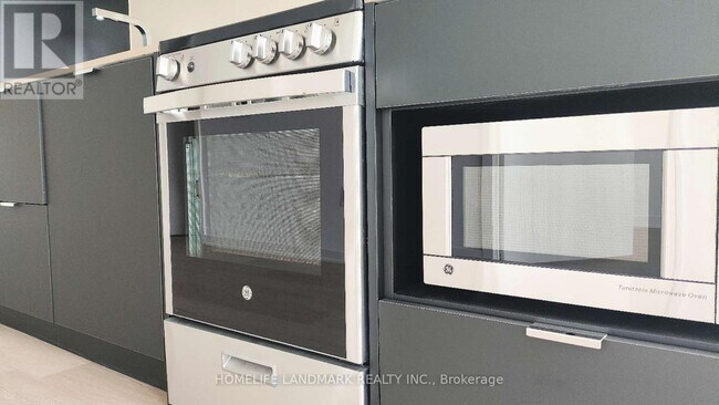 Photo du bâtiment - 3883 Quartz Rd