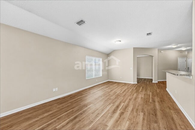 Building Photo - 12107 Hayden Lakes Cir