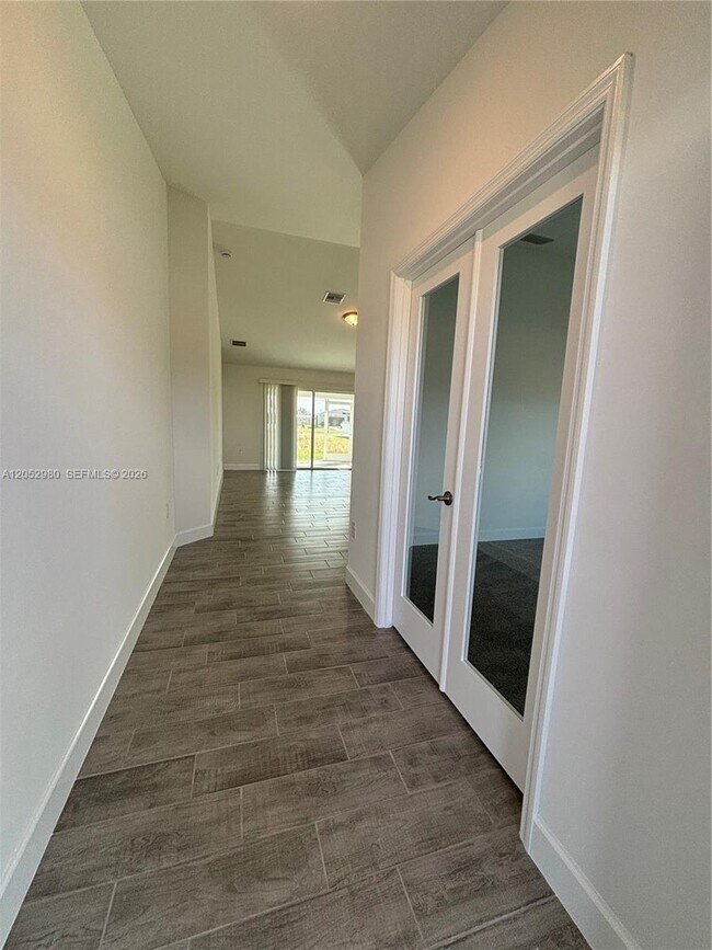 Foto del edificio - 2711 20th St SW