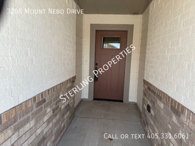 Foto del edificio - 3208 Mt Nebo Dr