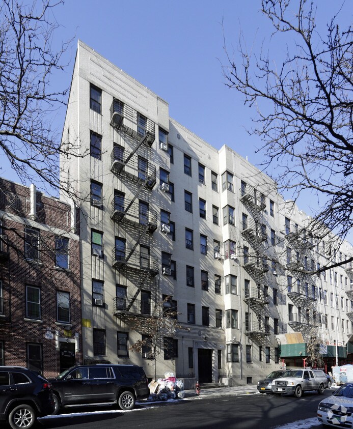 Foto del edificio - 2315 Creston Ave