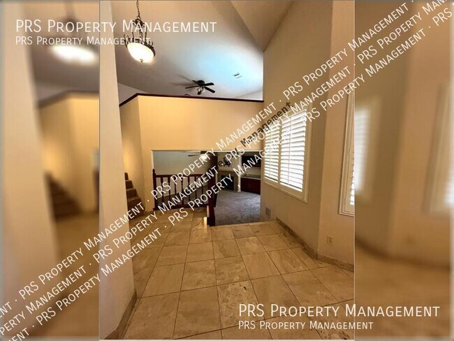 Building Photo - 11942 N 112th Way