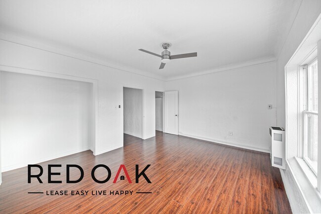 Foto del edificio - 407 S Gramercy Pl