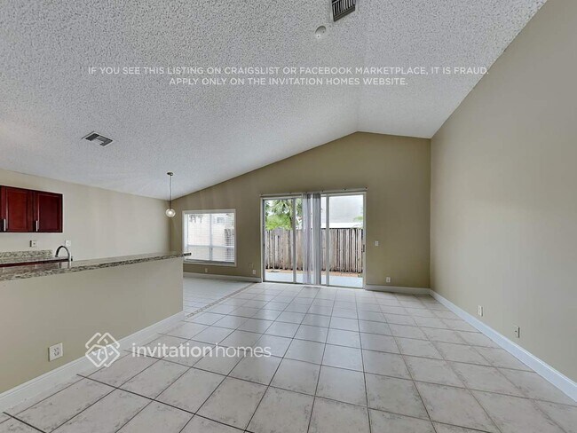 Foto del edificio - 7735 NW 63rd Way