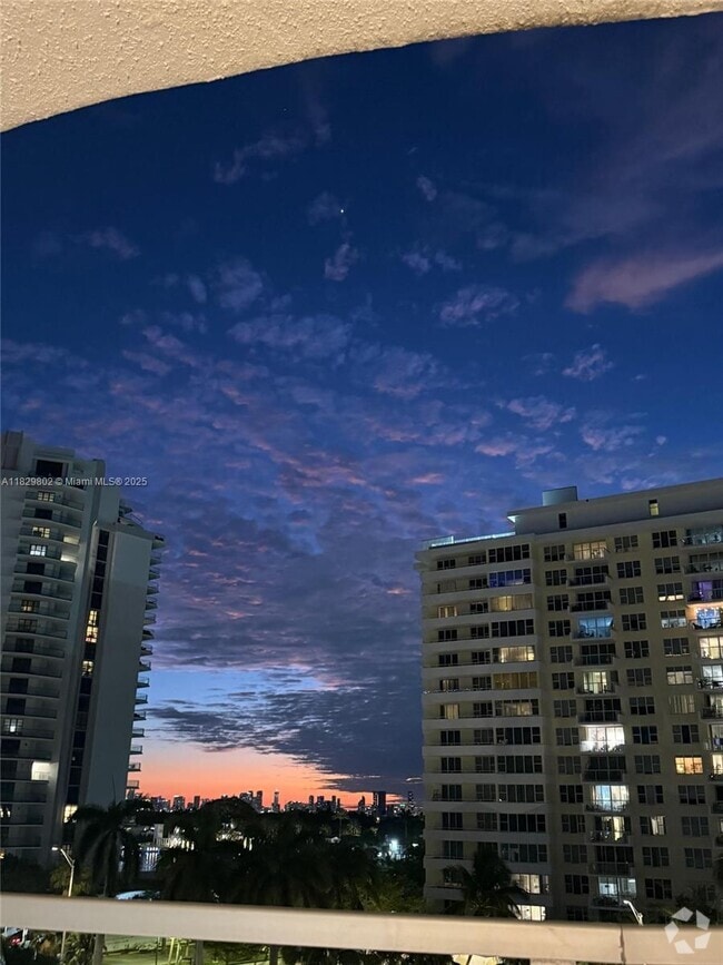 Building Photo - 5555 Collins Ave