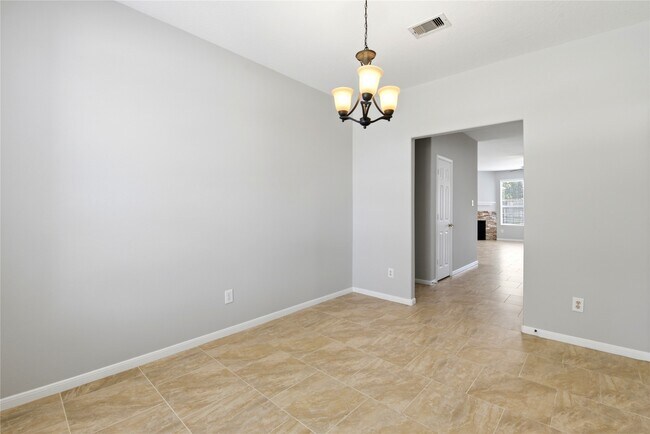 Foto del edificio - 1107 Northgate Springs Dr