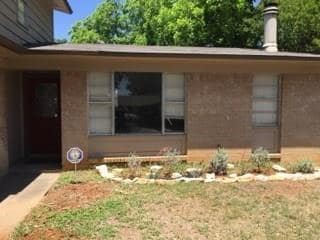 Building Photo - 913 Woodbrook St