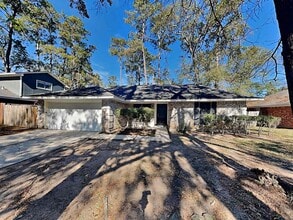 Building Photo - 2239 Middle Creek Dr