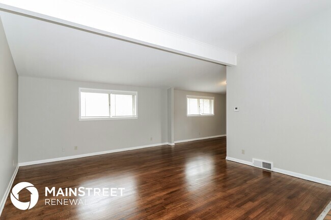 Foto del edificio - 2276 Sutherland Dr