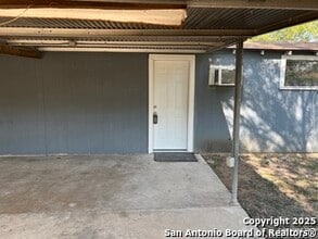 Building Photo - 123 Harwood Dr