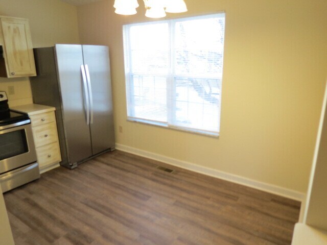 Foto del edificio - 4018 Cailin Dr