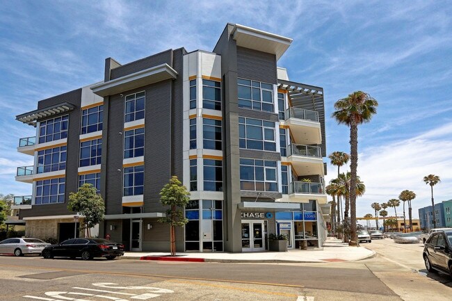 Landmark Chase Apartments Los Angeles, CA