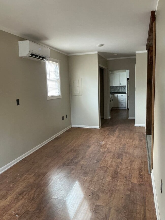 Foto del edificio - 167 S Main St