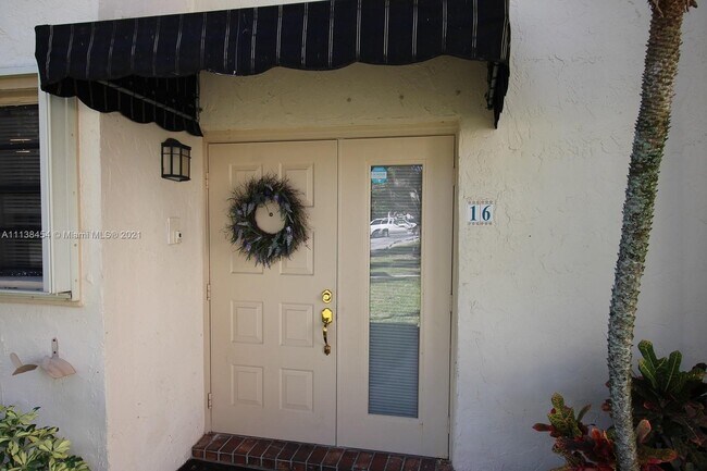Foto del edificio - 7200 NW 2nd Ave