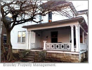 Building Photo - 5 br, 3 bath House - 424 E. 6th St