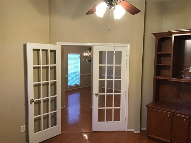 Building Photo - 18419 Sailfish Cove Drive