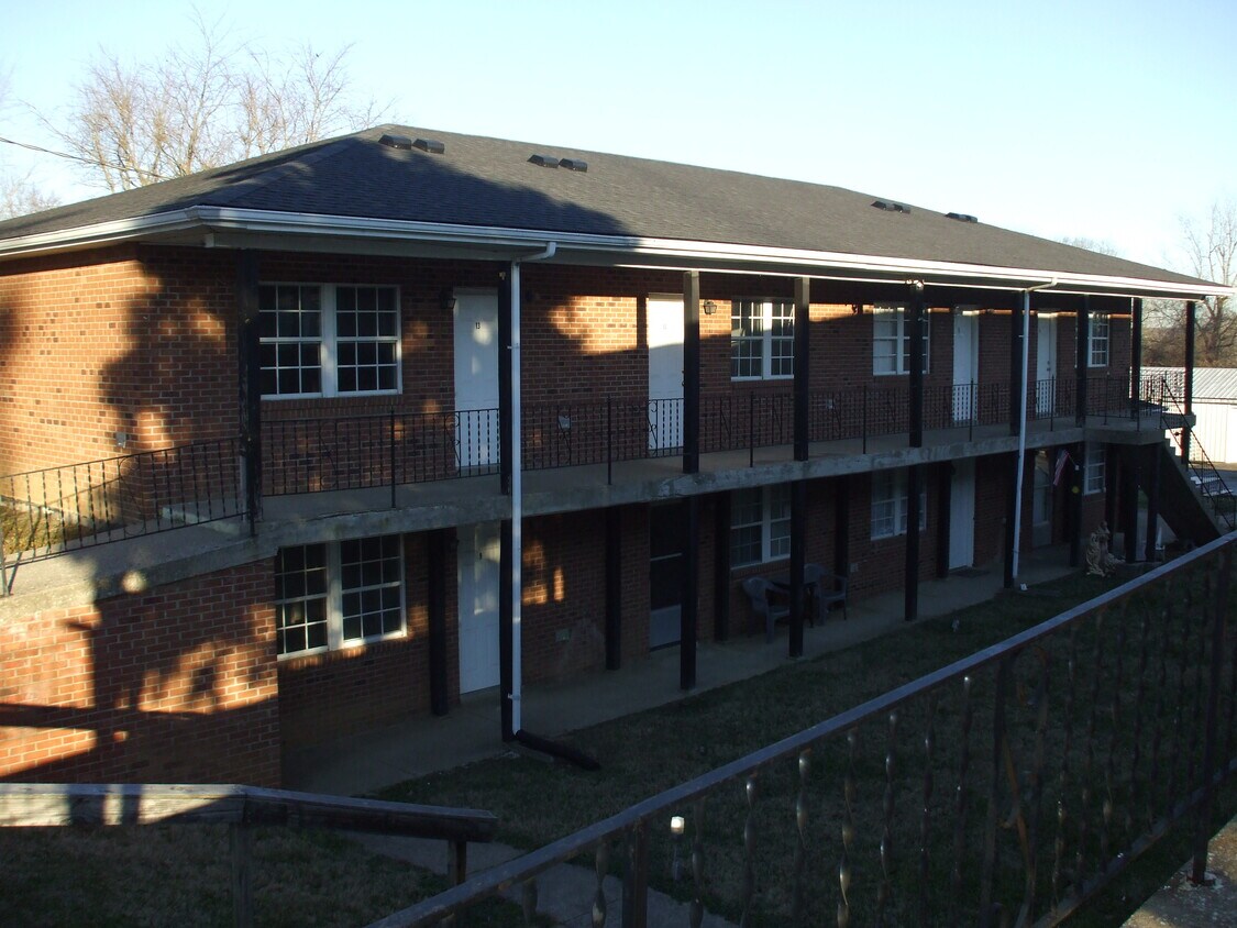 Foto principal - 204 N Warren St