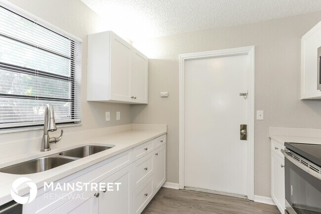 Foto del edificio - 1711 42nd St S