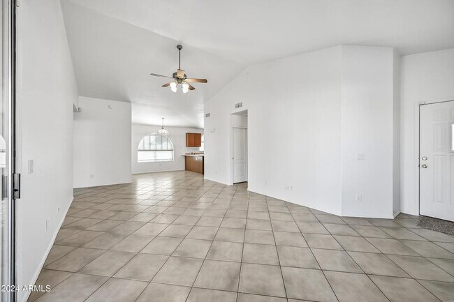 Foto del edificio - 2941 S 83rd St