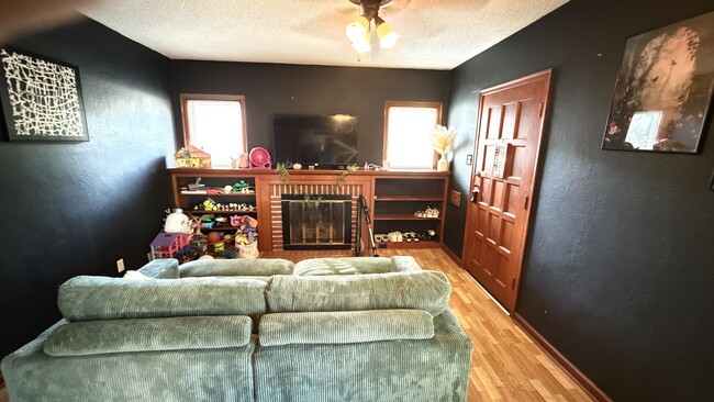 Foto del edificio - 3219 SW 8th Ave