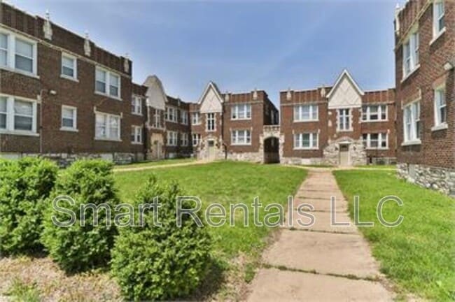 Building Photo - 3805 Keokuk St