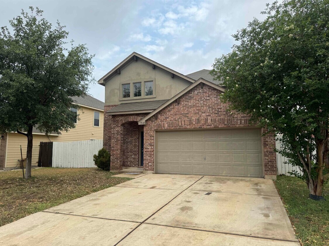 1918 Port Isabel Dr, Laredo, TX 78045 House Rental in Laredo, TX