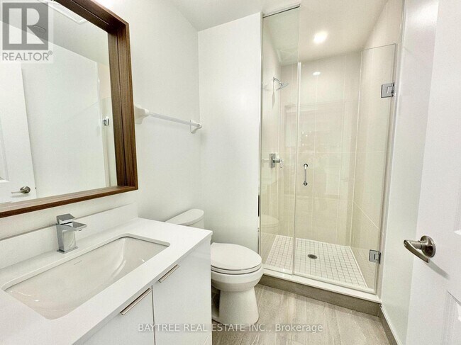 Photo du bâtiment - 543 Richmond St W