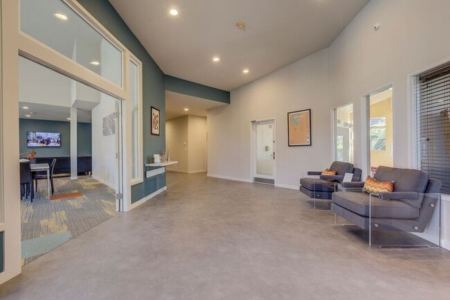 Building Photo - Plum Tree Park