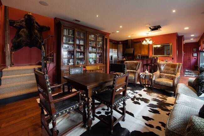 Foto del edificio - 109 S Packwood Ave
