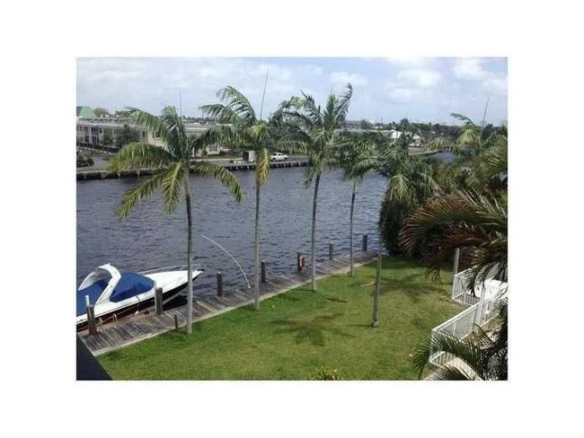 Foto del edificio - 6540 NE 18th Ave