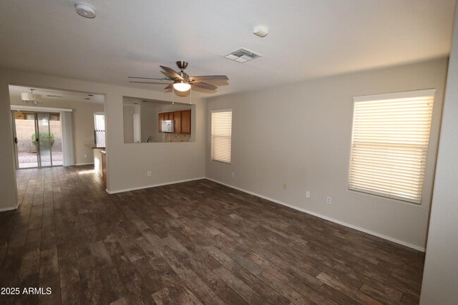Building Photo - 6462 W Diana Ave