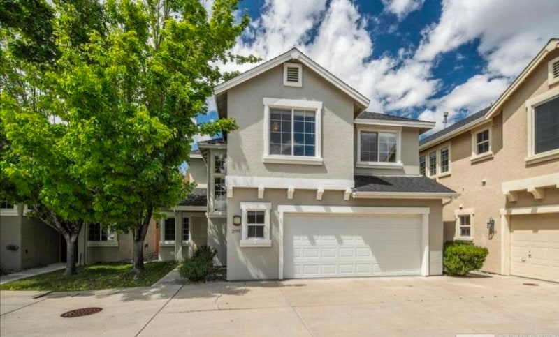 Primary Photo - 2190 Canyon Mesa Dr