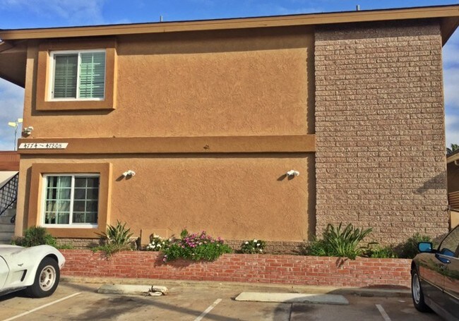 Building Photo - 4774-4780 W Point Loma Blvd