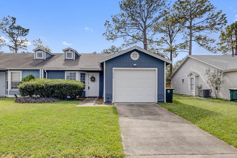 Foto principal - 11754 White Horse Rd